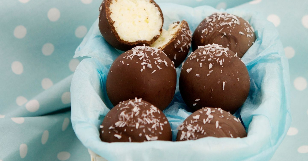 Chocolate Bounty Balls 