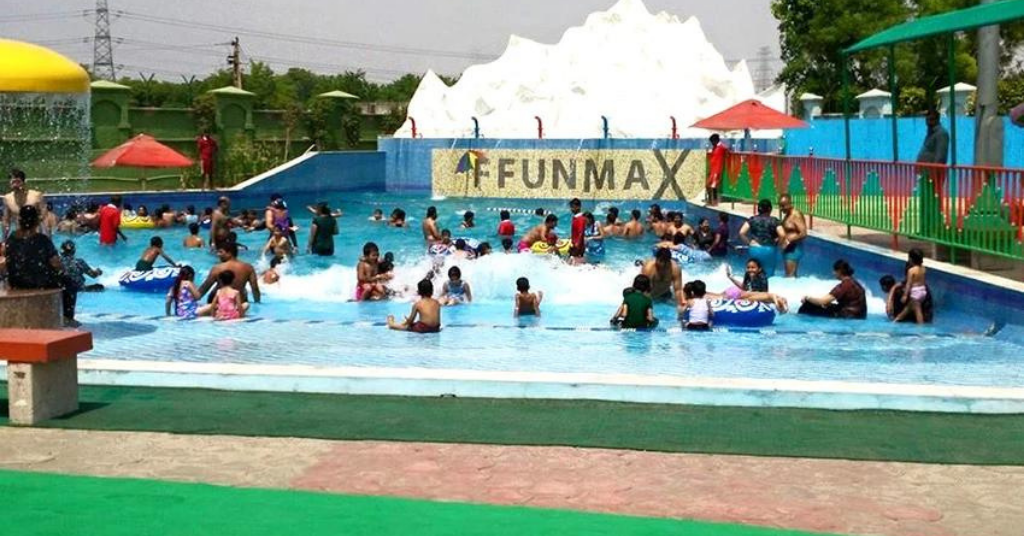Ffunmax Water Park
